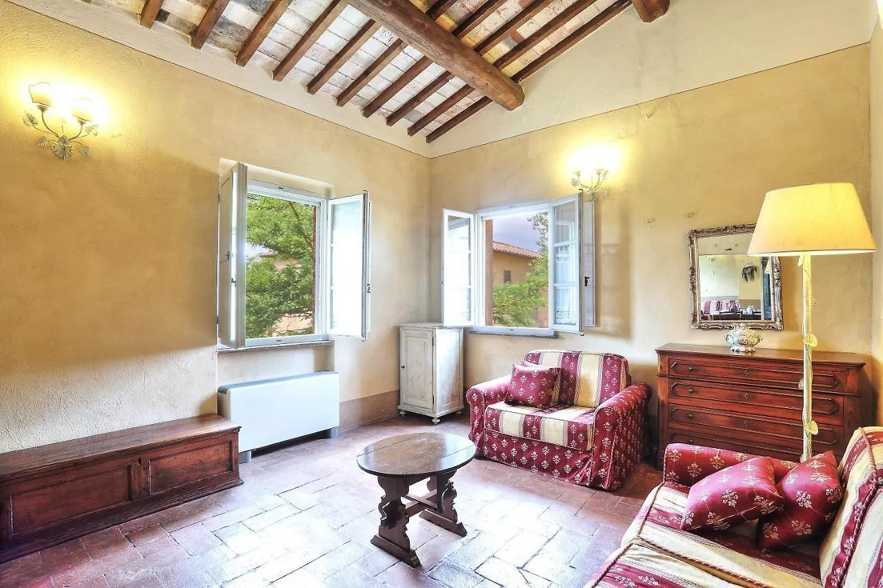 Foresteria Il Giardino Di Fontarronco Alberoro Vakantieboerderij